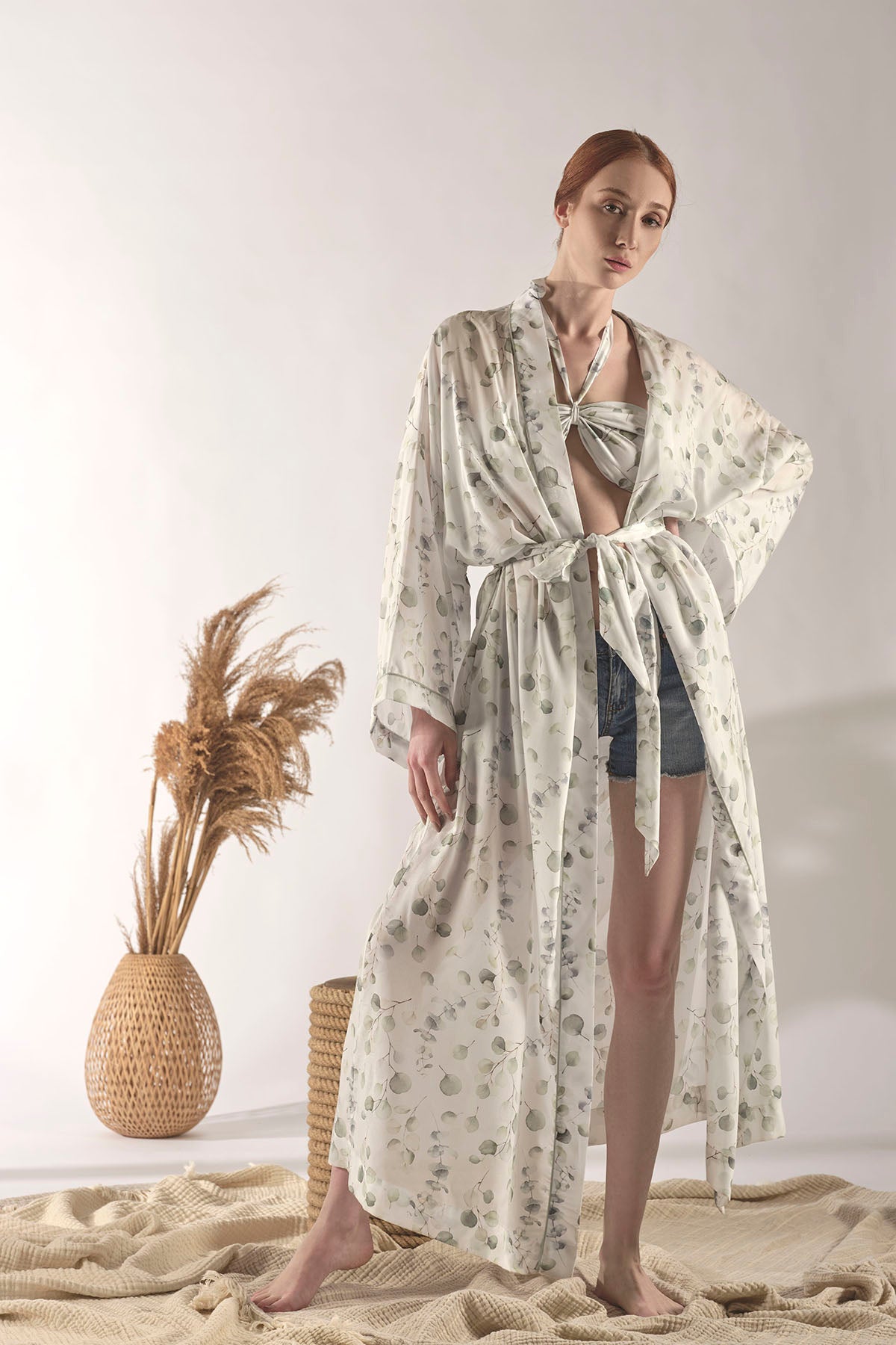 Lunaria Kimono